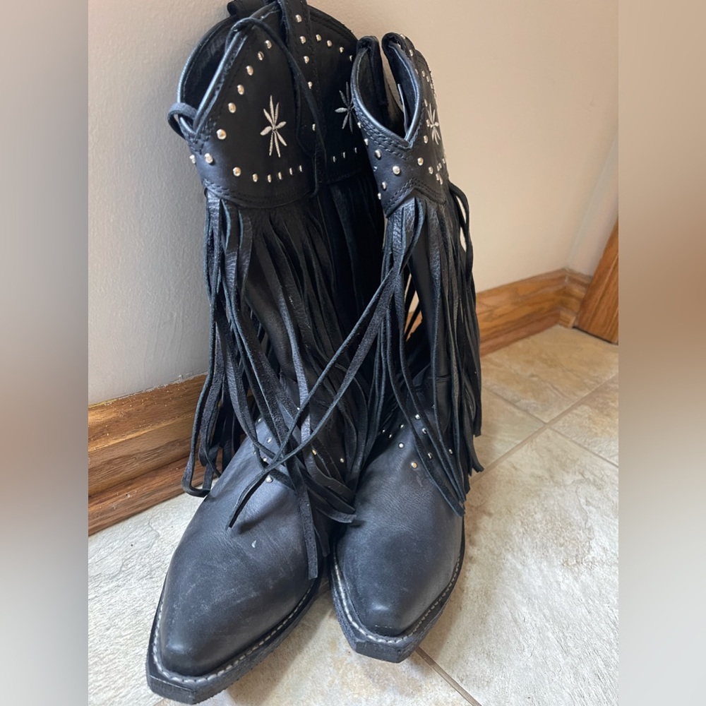 Black womens cowboy boots